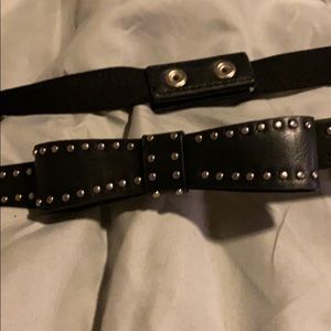 Studded bow waist belt with elastic snap back